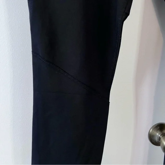 NWT The North Face Motus Tight - Men's Size Large/Regular - Picture 3 of 8